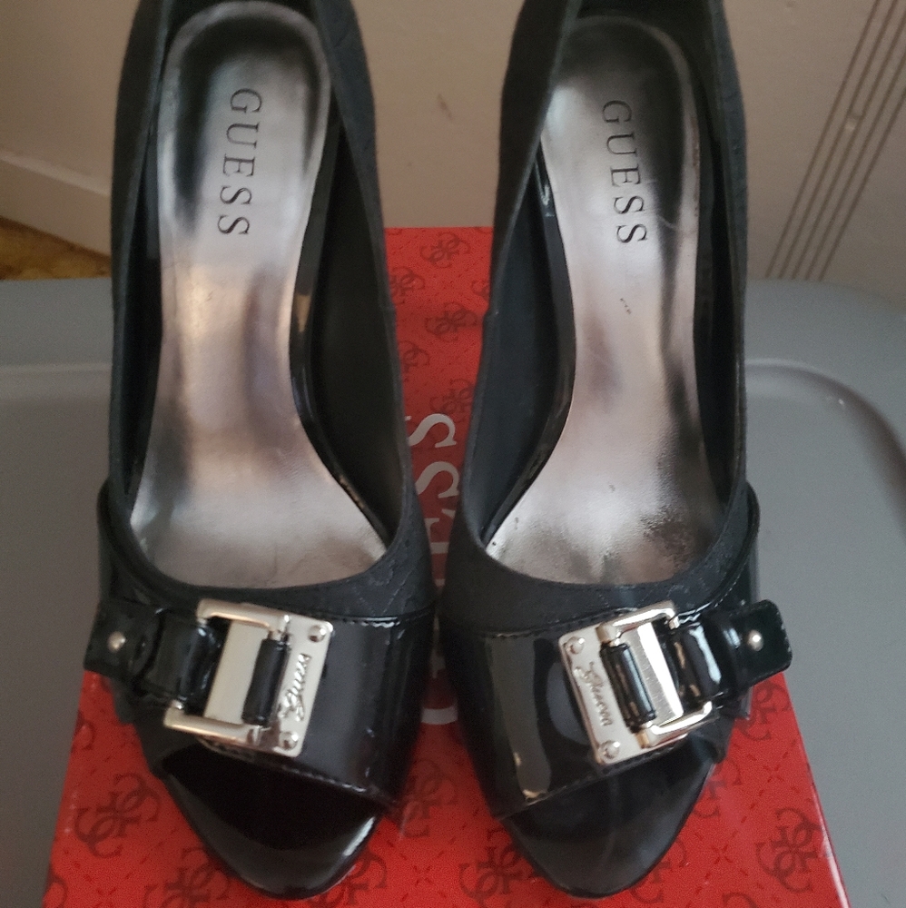 Guess peep toe heels